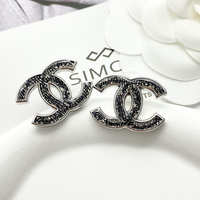 Ch**el earrings
